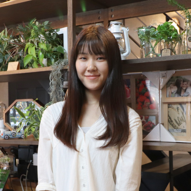 https://new.classe-factory.com/wp-content/uploads/2019/09/staff-fusayasu2.jpg